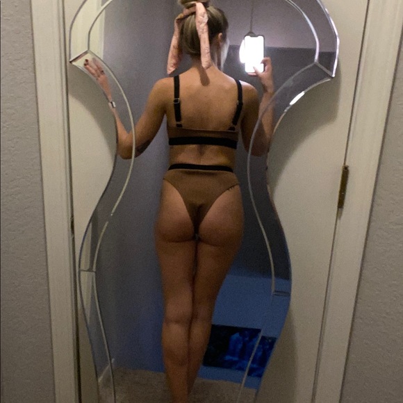 Brown and black bikini - Picture 5 of 5